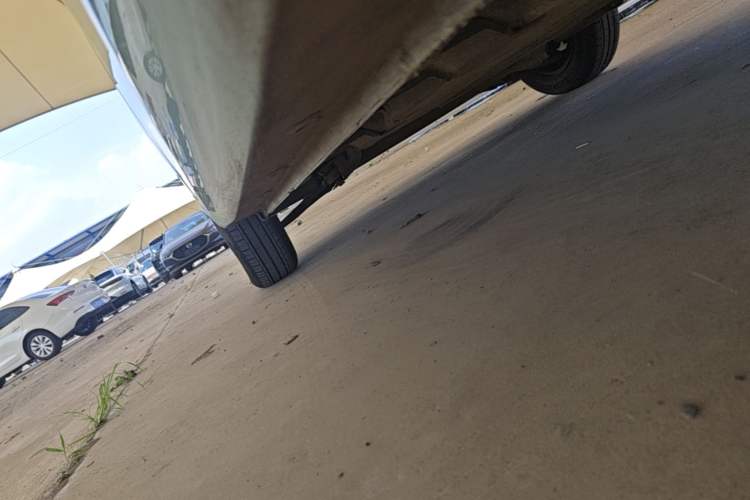 Used Wuling Hongguang MINIEV 2024 3rd Generation 215km Youth Edition Left Side Sill