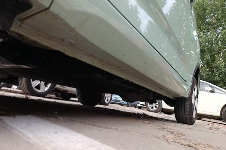 Used Wuling Hongguang MINIEV 2024 3rd Generation 215km Advanced Version Left Side Sill