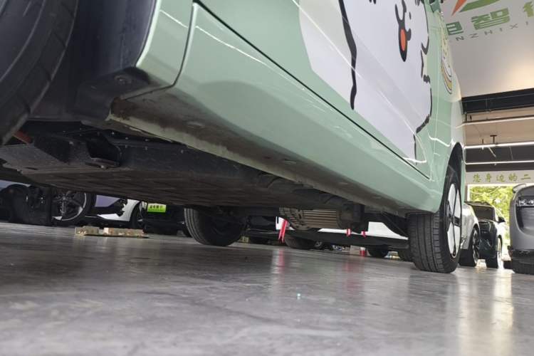 Used Wuling Hongguang MINIEV 2024 3rd Generation 215km Advanced Version Left Side Sill