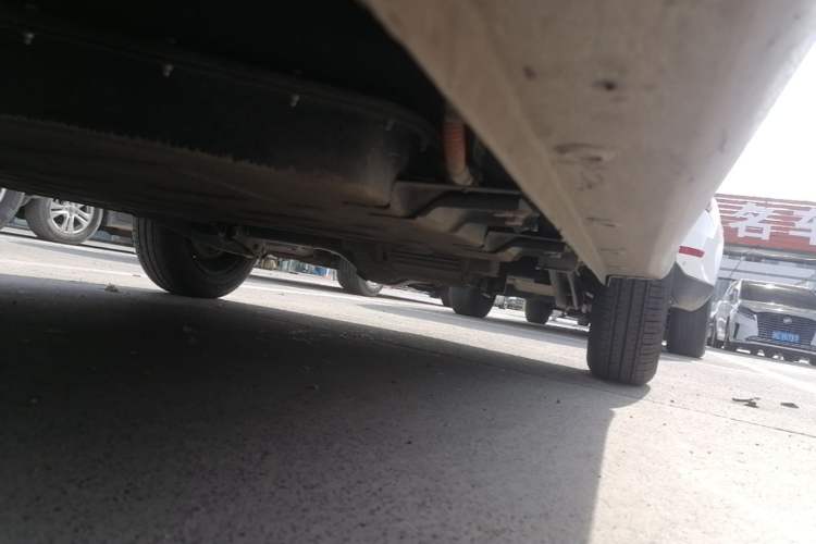 Used Wuling Hongguang MINIEV 2024 3rd Generation 215km Youth Edition Left Side Sill