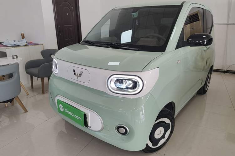 Used Wuling Hongguang MINIEV 2024 3rd Generation 215km Youth Edition Guazi used car, China used car export, Used car for sale, Used  cars, Cheapest cars for sale