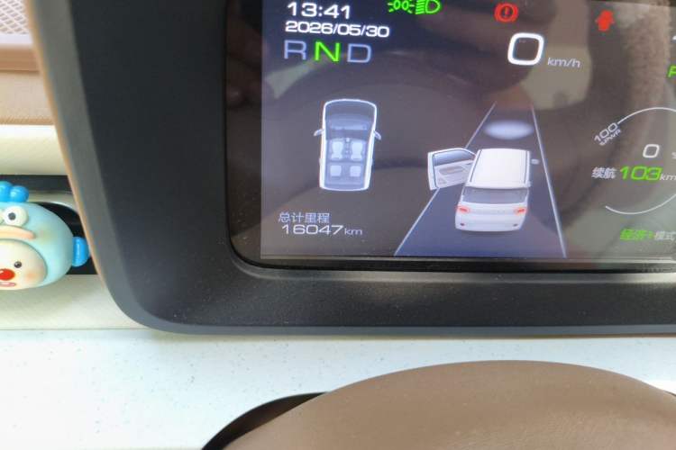 Used Wuling Hongguang MINIEV 2024 3rd Generation 215km Advanced Version Odometer Close Up