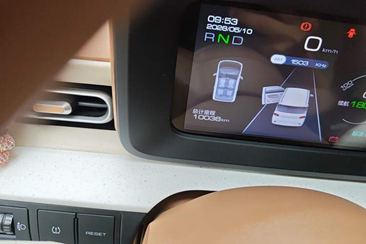 Used Wuling Hongguang MINIEV 2024 3rd Generation 215km Youth Edition Odometer Close Up