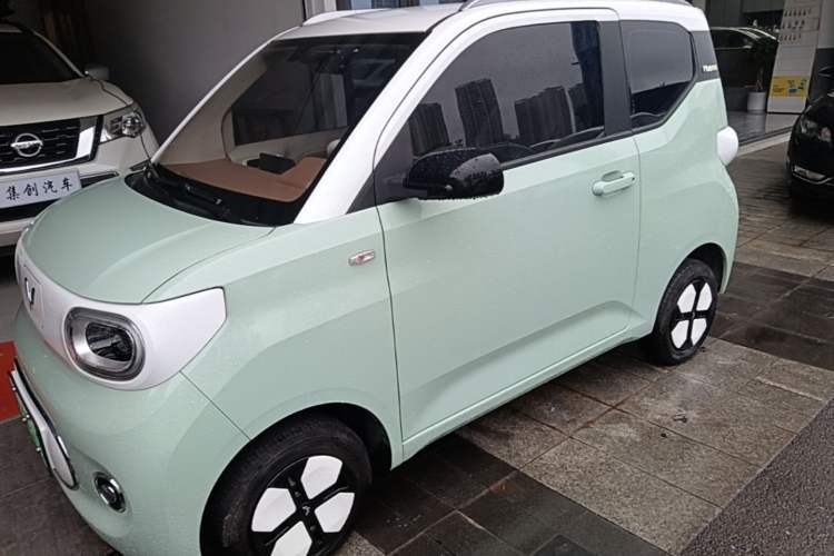Used Wuling Hongguang MINIEV 2024 3rd Generation 170 km Guazi used car, China used car export, Used car for sale, Used Wuling cars, Cheapest cars for sale, Electric vehicle, New energy car