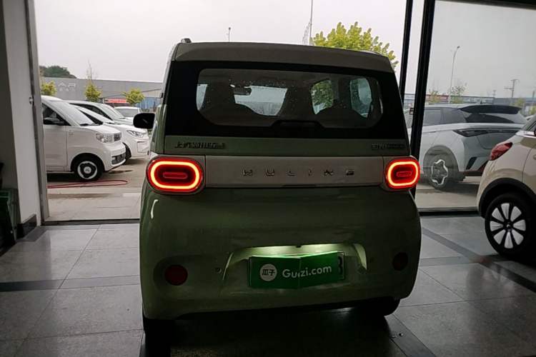 Used Wuling Hongguang MINIEV 2024 3rd Generation 170 km Rear