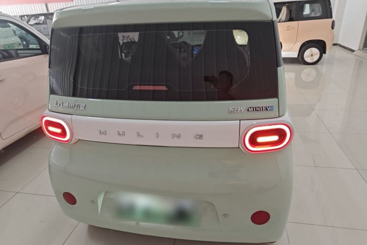 Used Wuling Hongguang MINIEV 2024 3rd Generation 215km Youth Edition Rear