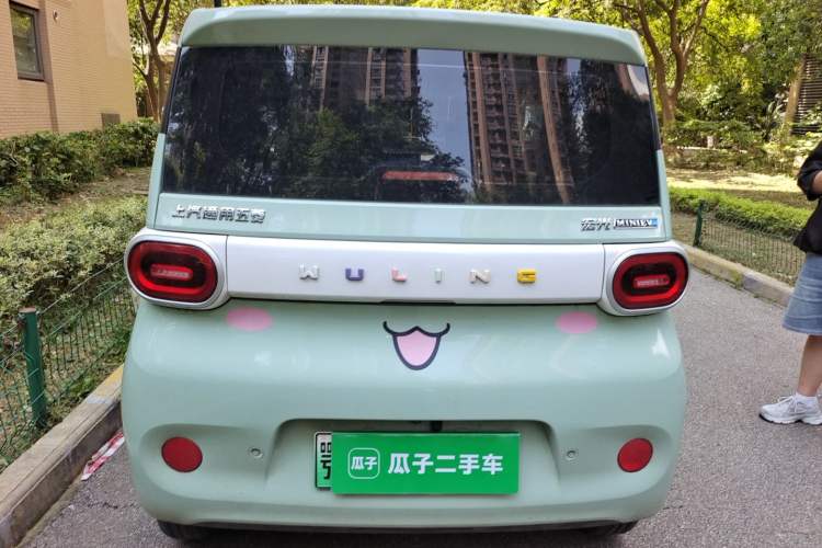 Used Wuling Hongguang MINIEV 2024 3rd Generation 215km Youth Edition Rear