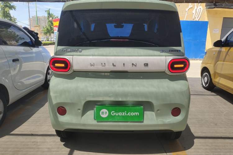 Used Wuling Hongguang MINIEV 2024 3rd Generation 215km Youth Edition Rear