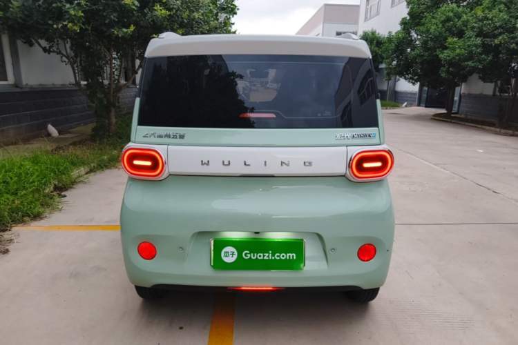 Used Wuling Hongguang MINIEV 2024 3rd Generation 215km Advanced Version Rear