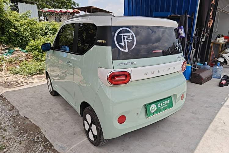 Used Wuling Hongguang MINIEV 2024 3rd Generation 215km Advanced Version Rear Left 45 Deg