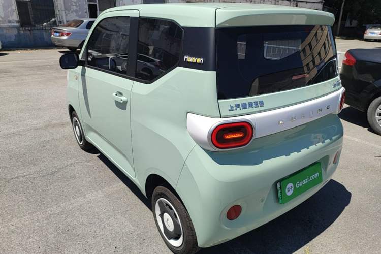 Used Wuling Hongguang MINIEV 2024 3rd Generation 215km Youth Edition Rear Left 45 Deg