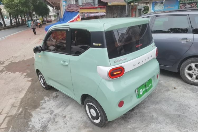 Used Wuling Hongguang MINIEV 2024 3rd Generation 215km Youth Edition Rear Left 45 Deg