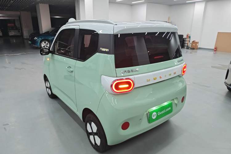 Used Wuling Hongguang MINIEV 2024 3rd Generation 215km Advanced Version Rear Left 45 Deg
