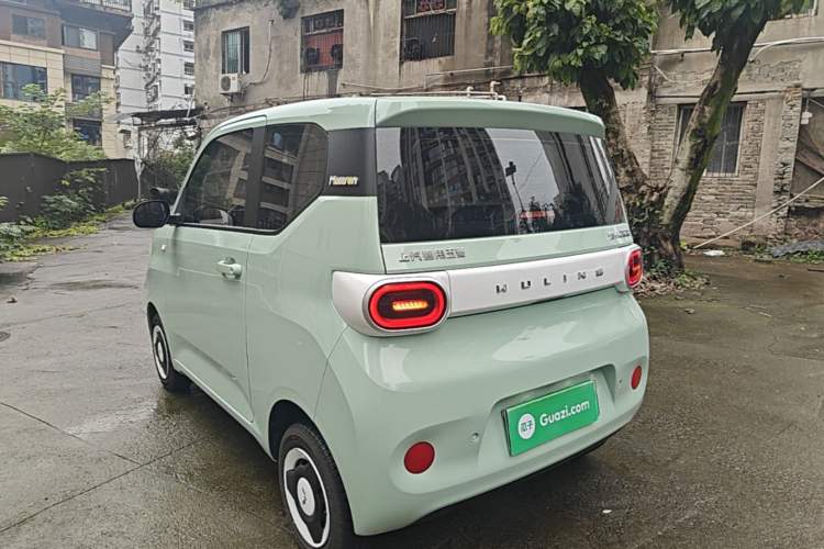 Used Wuling Hongguang MINIEV 2024 3rd Generation 215km Youth Edition Rear Left 45 Deg