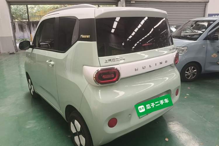 Used Wuling Hongguang MINIEV 2024 3rd Generation 215km Advanced Version Rear Left 45 Deg