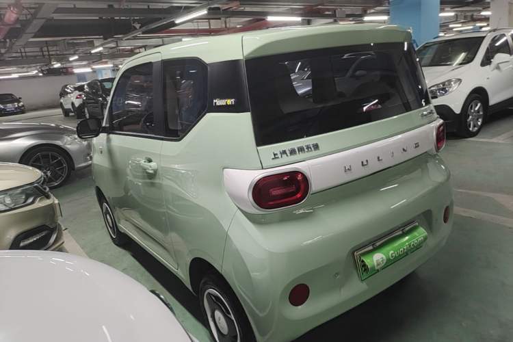 Used Wuling Hongguang MINIEV 2024 3rd Generation 215km Youth Edition Rear Left 45 Deg