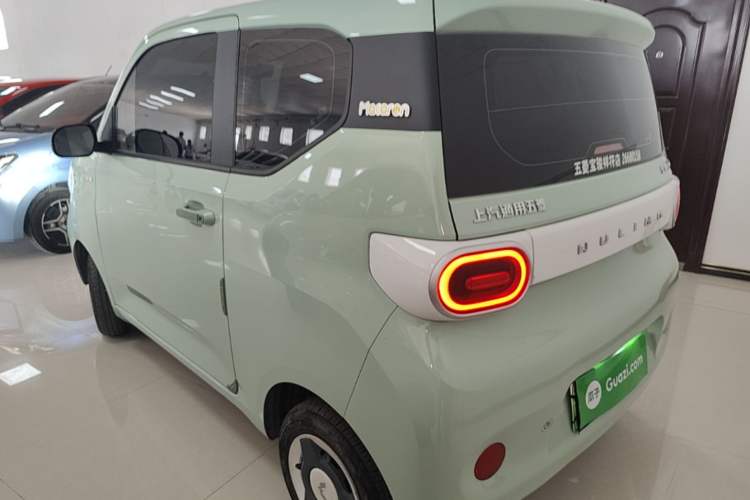 Used Wuling Hongguang MINIEV 2024 3rd Generation 215km Youth Edition Rear Left 45 Deg