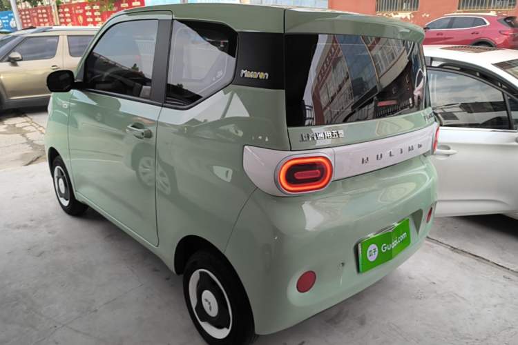 Used Wuling Hongguang MINIEV 2024 3rd Generation 215km Youth Edition Rear Left 45 Deg