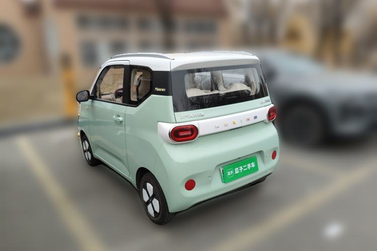 Used Wuling Hongguang MINIEV 2024 3rd Generation 215km Advanced Version Rear Left 45 Deg
