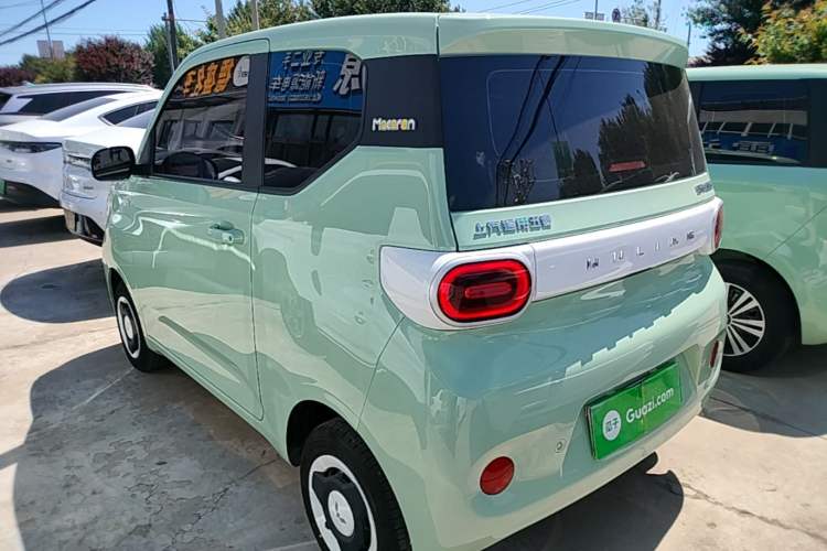 Used Wuling Hongguang MINIEV 2024 3rd Generation 215km Youth Edition Rear Left 45 Deg