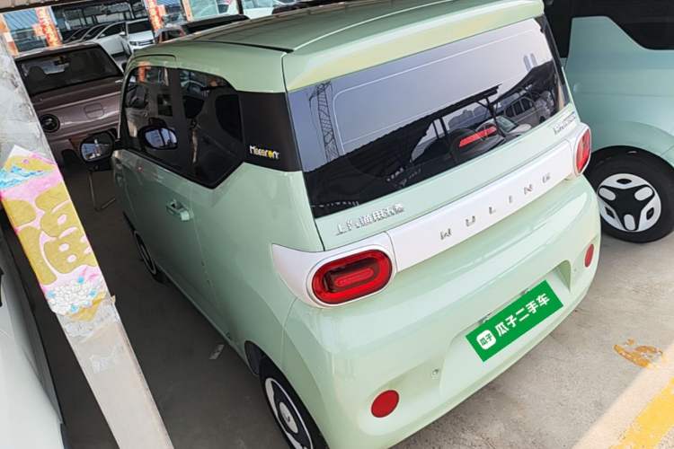 Used Wuling Hongguang MINIEV 2024 3rd Generation 215km Youth Edition Rear Left 45 Deg
