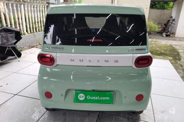 Used Wuling Hongguang MINIEV 2024 3rd Generation 215km Youth Edition Rear