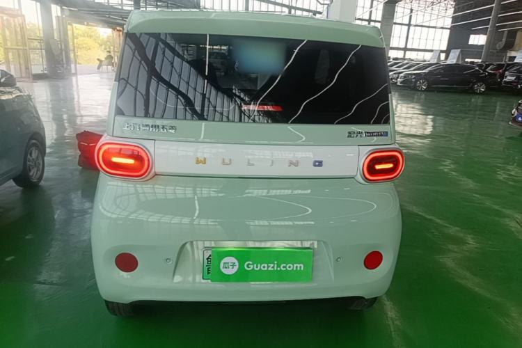Used Wuling Hongguang MINIEV 2024 3rd Generation 215km Youth Edition Rear