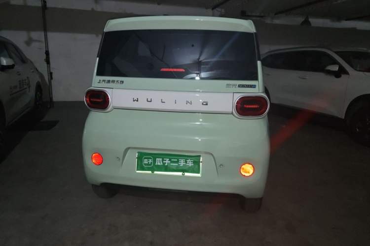 Used Wuling Hongguang MINIEV 2024 3rd Generation 215km Youth Edition Rear