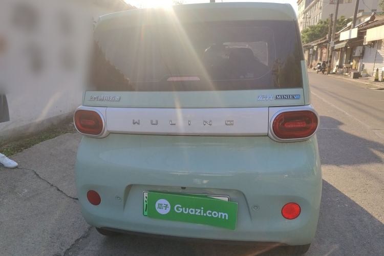 Used Wuling Hongguang MINIEV 2024 3rd Generation 215km Youth Edition Rear