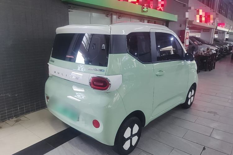 Used Wuling Hongguang MINIEV 2024 3rd Generation 215km Advanced Version Rear Right 45 Deg