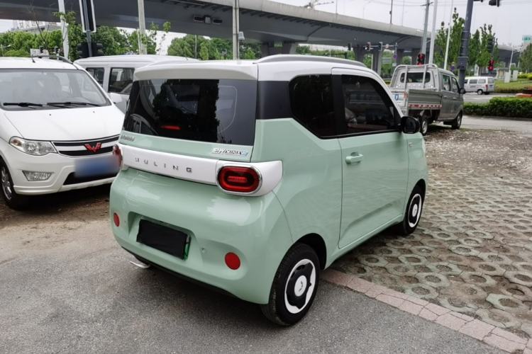 Used Wuling Hongguang MINIEV 2024 3rd Generation 170 km Rear Right 45 Deg