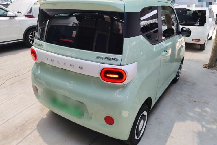 Used Wuling Hongguang MINIEV 2024 3rd Generation 215km Youth Edition Rear Right 45 Deg