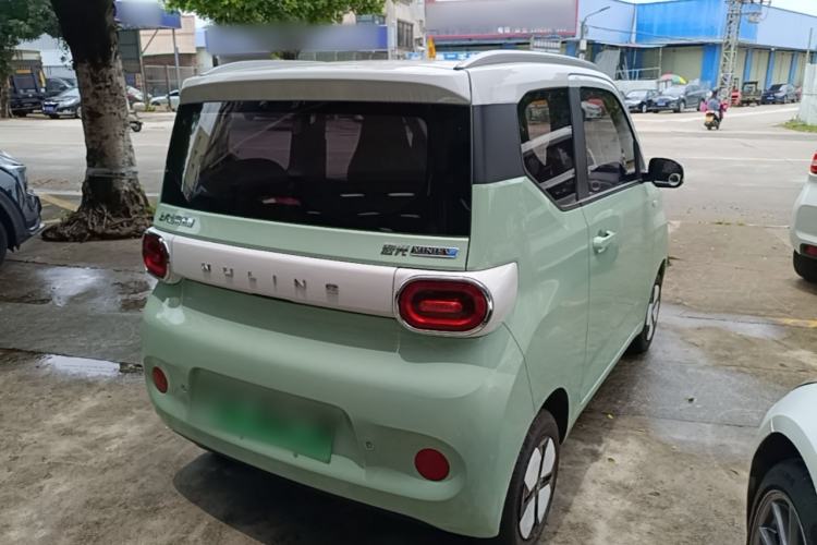Used Wuling Hongguang MINIEV 2024 3rd Generation 215km Advanced Version Rear Right 45 Deg