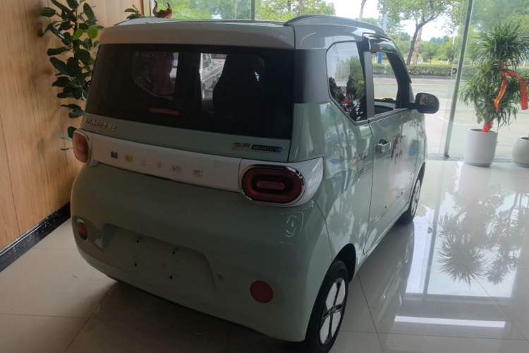 Used Wuling Hongguang MINIEV 2024 3rd Generation 215km Advanced Version Rear Right 45 Deg