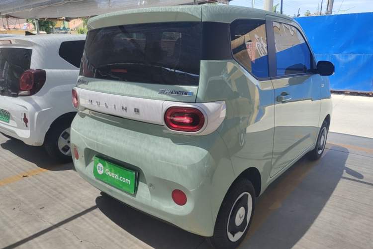 Used Wuling Hongguang MINIEV 2024 3rd Generation 215km Youth Edition Rear Right 45 Deg