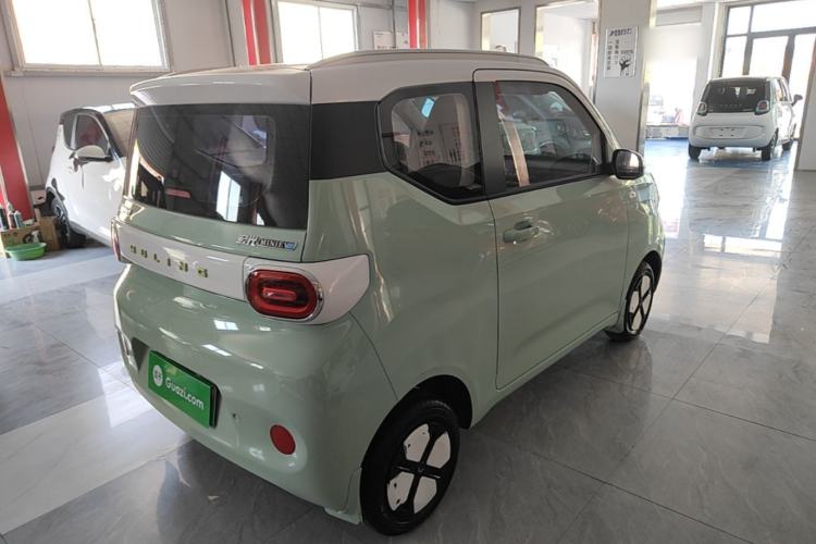 Used Wuling Hongguang MINIEV 2024 3rd Generation 215km Advanced Version Rear Right 45 Deg