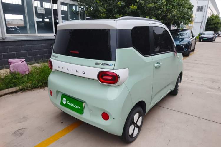 Used Wuling Hongguang MINIEV 2024 3rd Generation 215km Advanced Version Rear Right 45 Deg