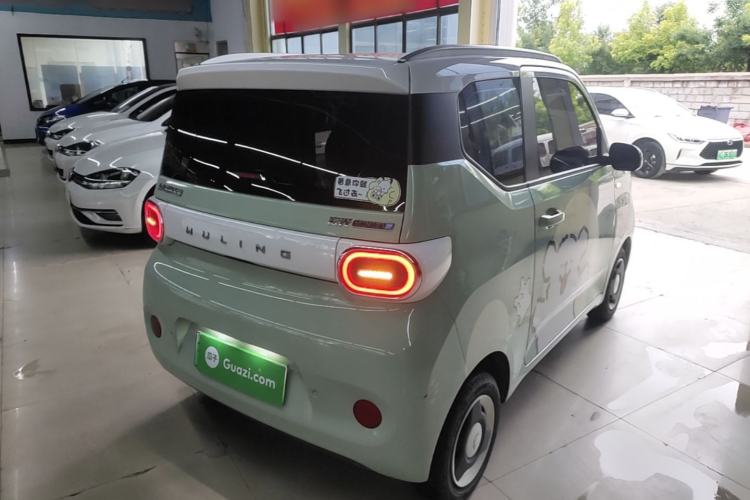Used Wuling Hongguang MINIEV 2024 3rd Generation 170 km Rear Right 45 Deg