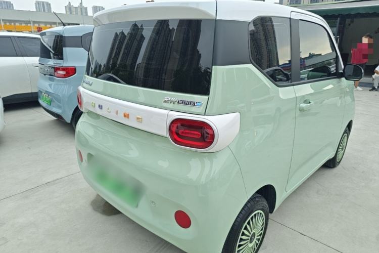 Used Wuling Hongguang MINIEV 2024 3rd Generation 215km Youth Edition Rear Right 45 Deg