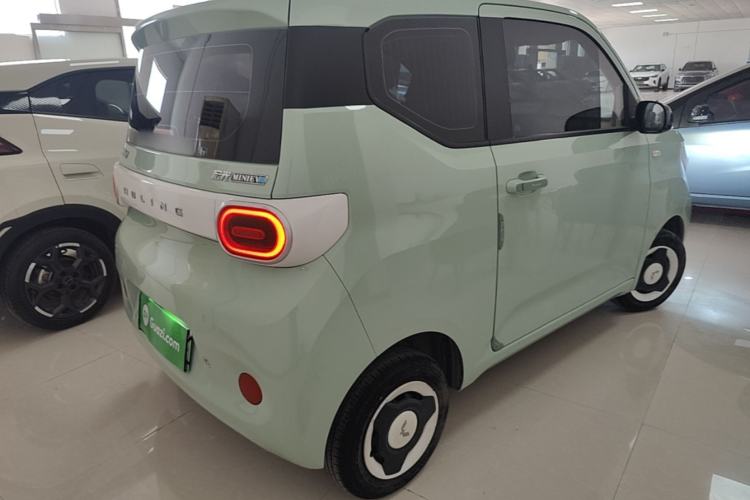 Used Wuling Hongguang MINIEV 2024 3rd Generation 215km Youth Edition Rear Right 45 Deg