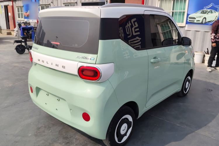 Used Wuling Hongguang MINIEV 2024 3rd Generation 170 km Rear Right 45 Deg