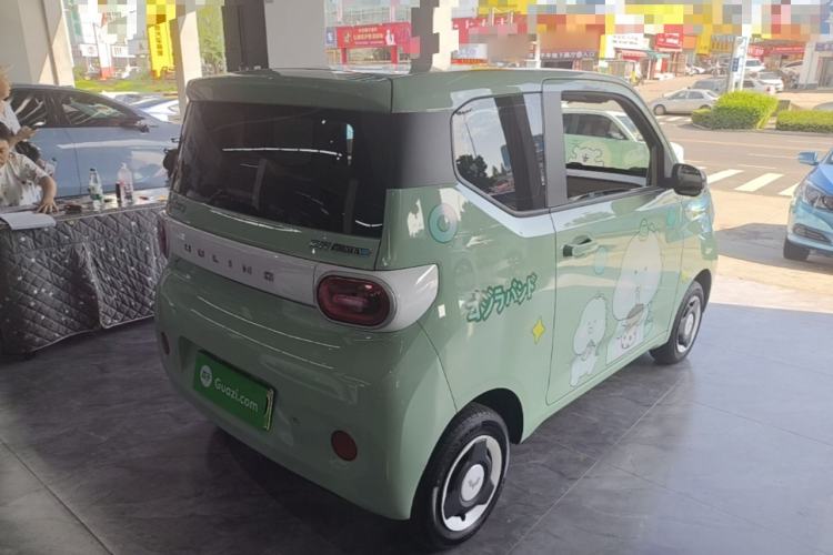 Used Wuling Hongguang MINIEV 2024 3rd Generation 215km Youth Edition Rear Right 45 Deg
