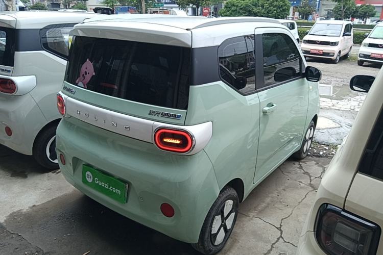 Used Wuling Hongguang MINIEV 2024 3rd Generation 215km Advanced Version Rear Right 45 Deg