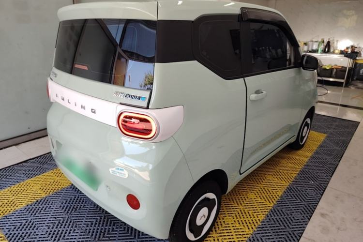 Used Wuling Hongguang MINIEV 2024 3rd Generation 215km Youth Edition Rear Right 45 Deg