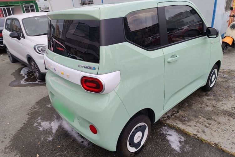 Used Wuling Hongguang MINIEV 2024 3rd Generation 215km Youth Edition Rear Right 45 Deg
