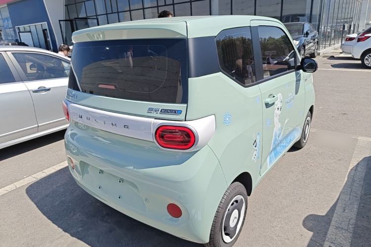 Used Wuling Hongguang MINIEV 2024 3rd Generation 215km Youth Edition Rear Right 45 Deg