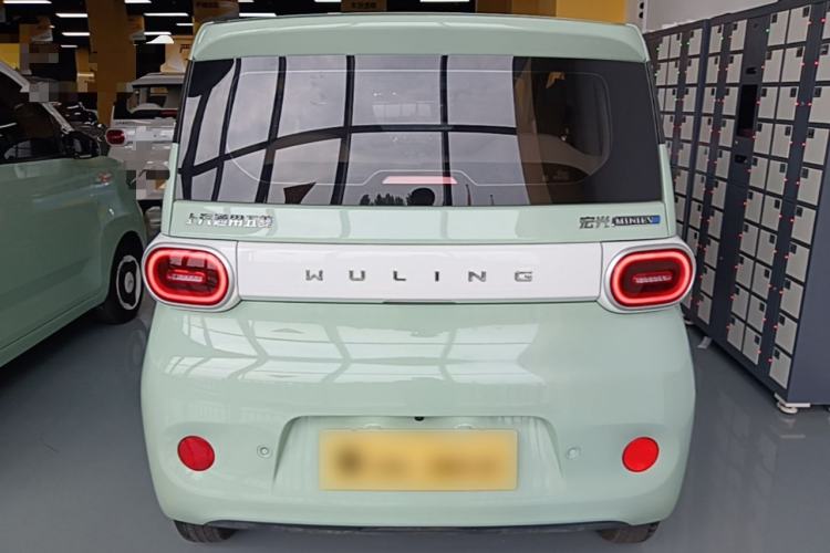 Used Wuling Hongguang MINIEV 2024 3rd Generation 215km Youth Edition Rear