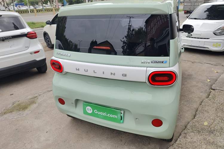 Used Wuling Hongguang MINIEV 2024 3rd Generation 215km Youth Edition Rear