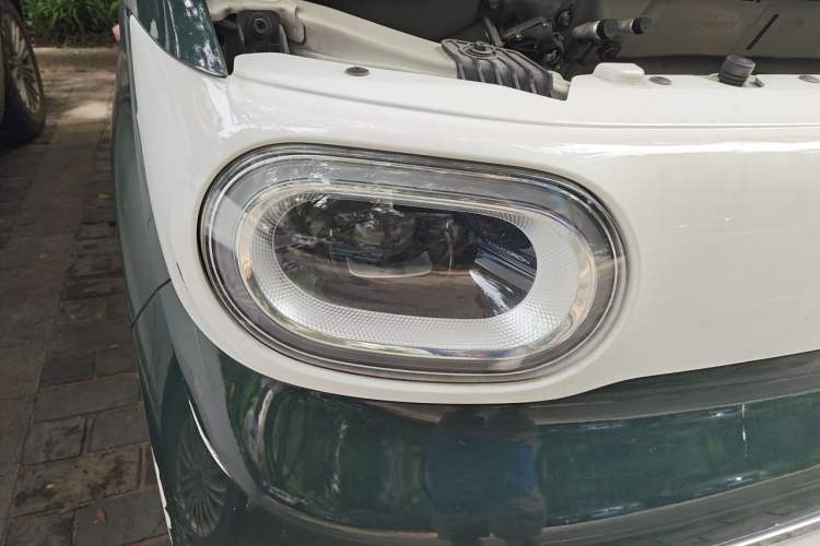 Used Wuling Hongguang MINIEV 2024 3rd Generation 215km Advanced Version Right Front Headlight
