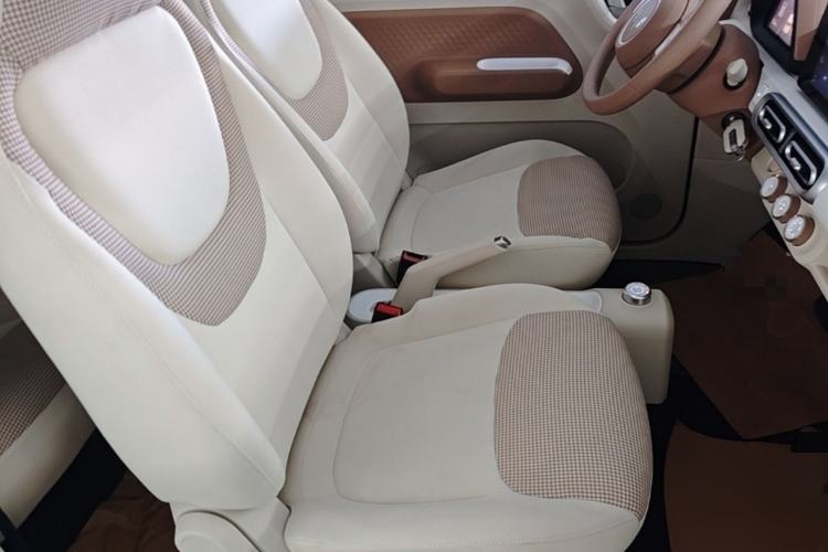 Used Wuling Hongguang MINIEV 2024 3rd Generation 215km Advanced Version Right Front Seat